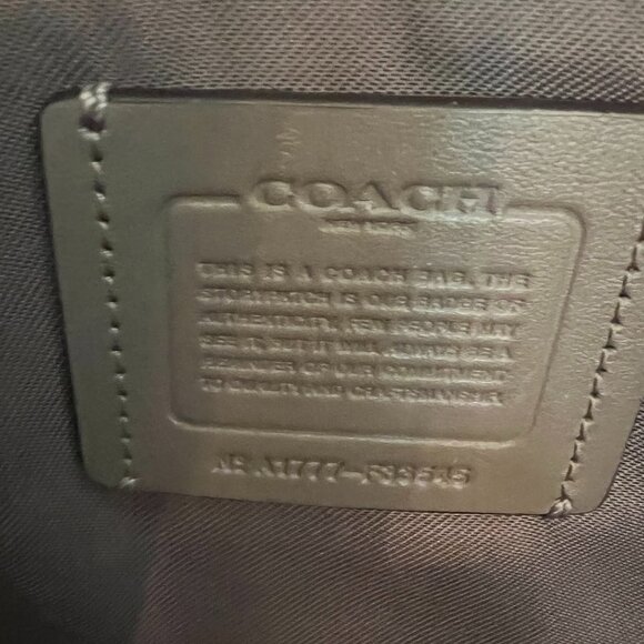 Authentic Coach purse USA pat. 5722126 - Picture 9 of 12